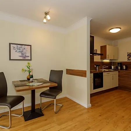 Residenz Leuchtturm Whg_ 10 아파트 레리크